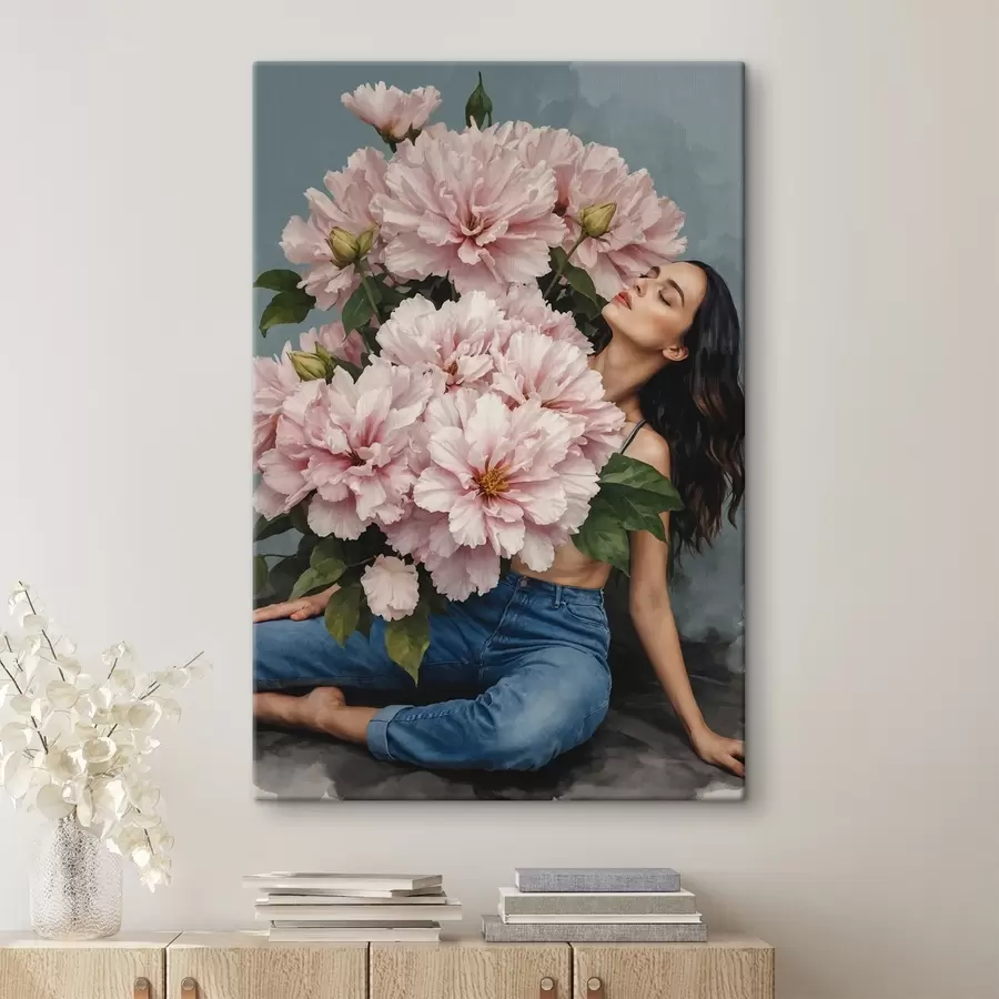 murales Una mujer sentada en el suelo con un gran ramo de flores s38595