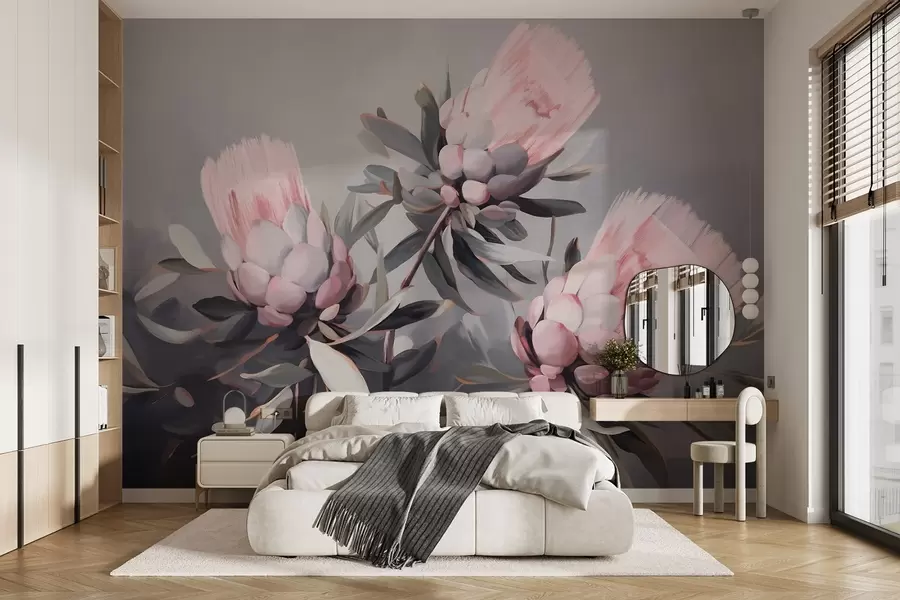 peintures murales Fleurs abstraites de protea rose avec des feuilles grises, coups de pinceau doux et texturés, couleurs sourdes, sur un fond gris flou w09014