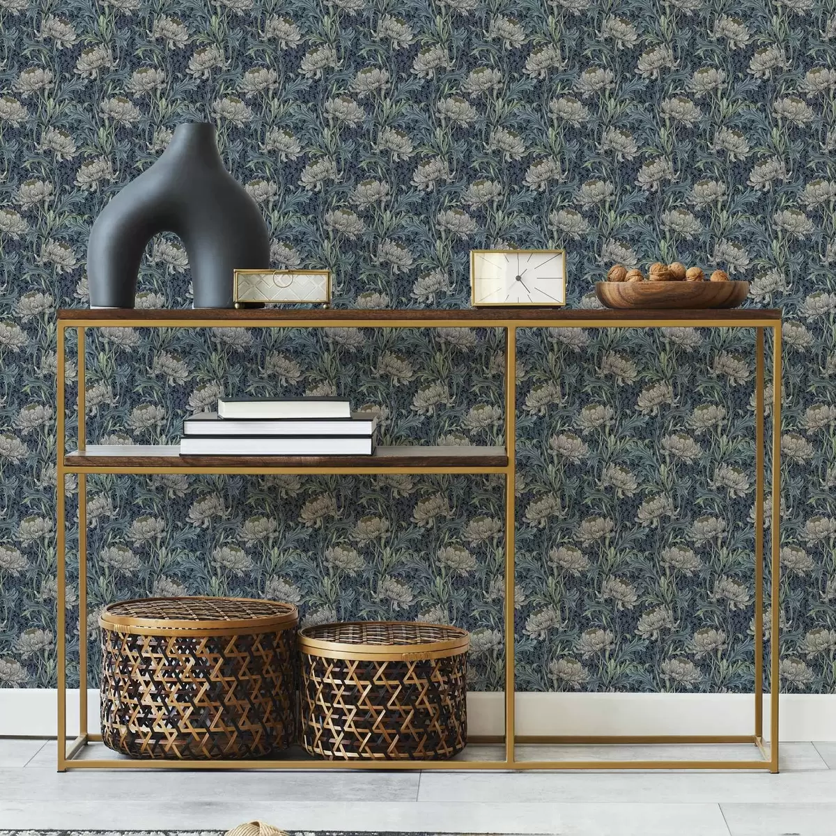 Papel pintado Peonías vintage sobre fondo oscuro, estilo floral gótico a00233