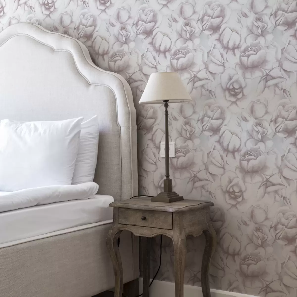 Papier peint Roses roses aquarelles dans un style flou délicat a00434