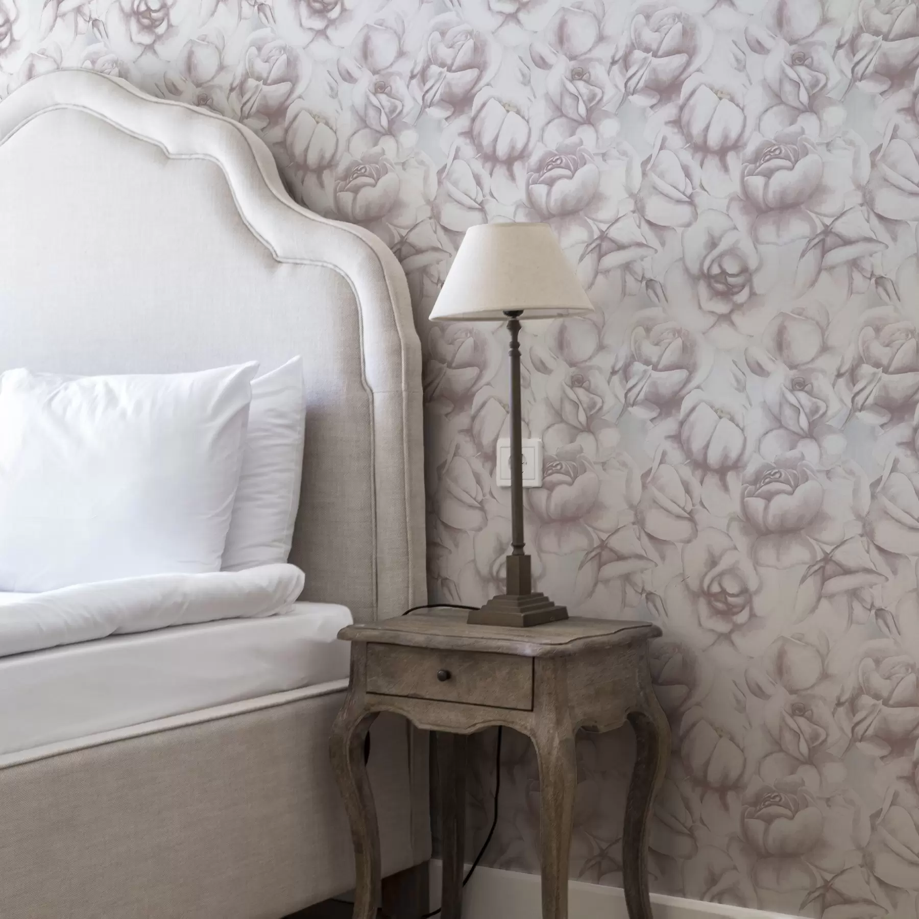 wall murals Watercolor pink roses in a delicate blurred style a00434