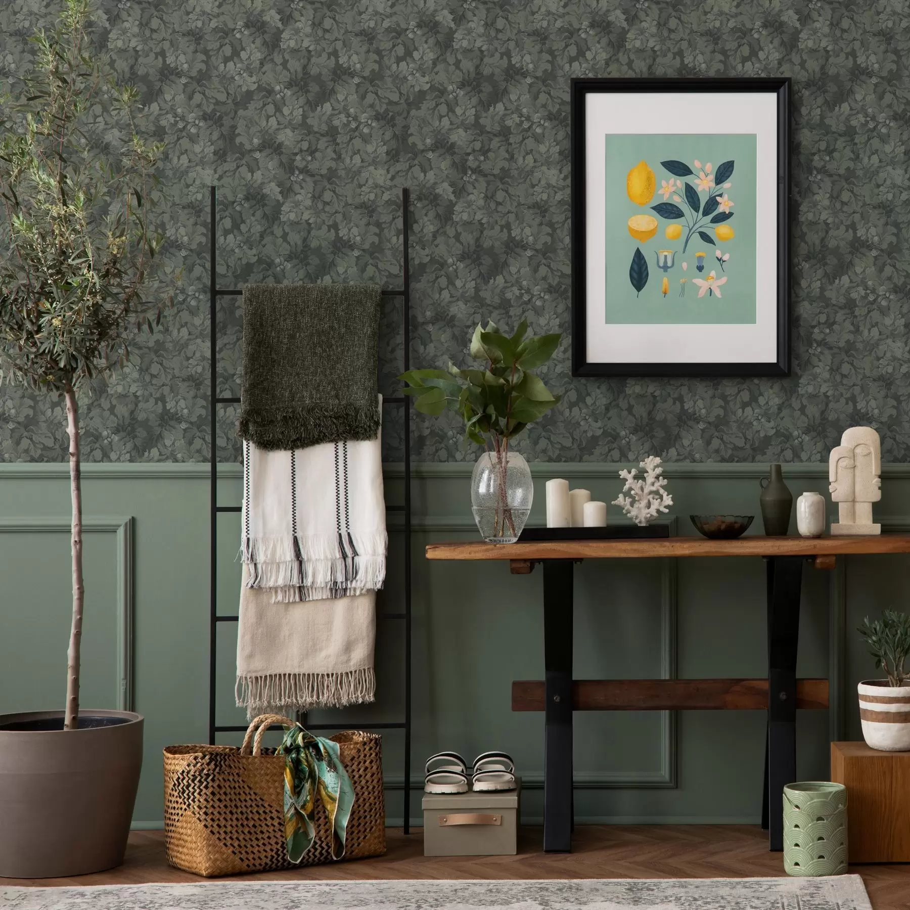 wall murals Dark texture of leaves with acorns in deep green a00461