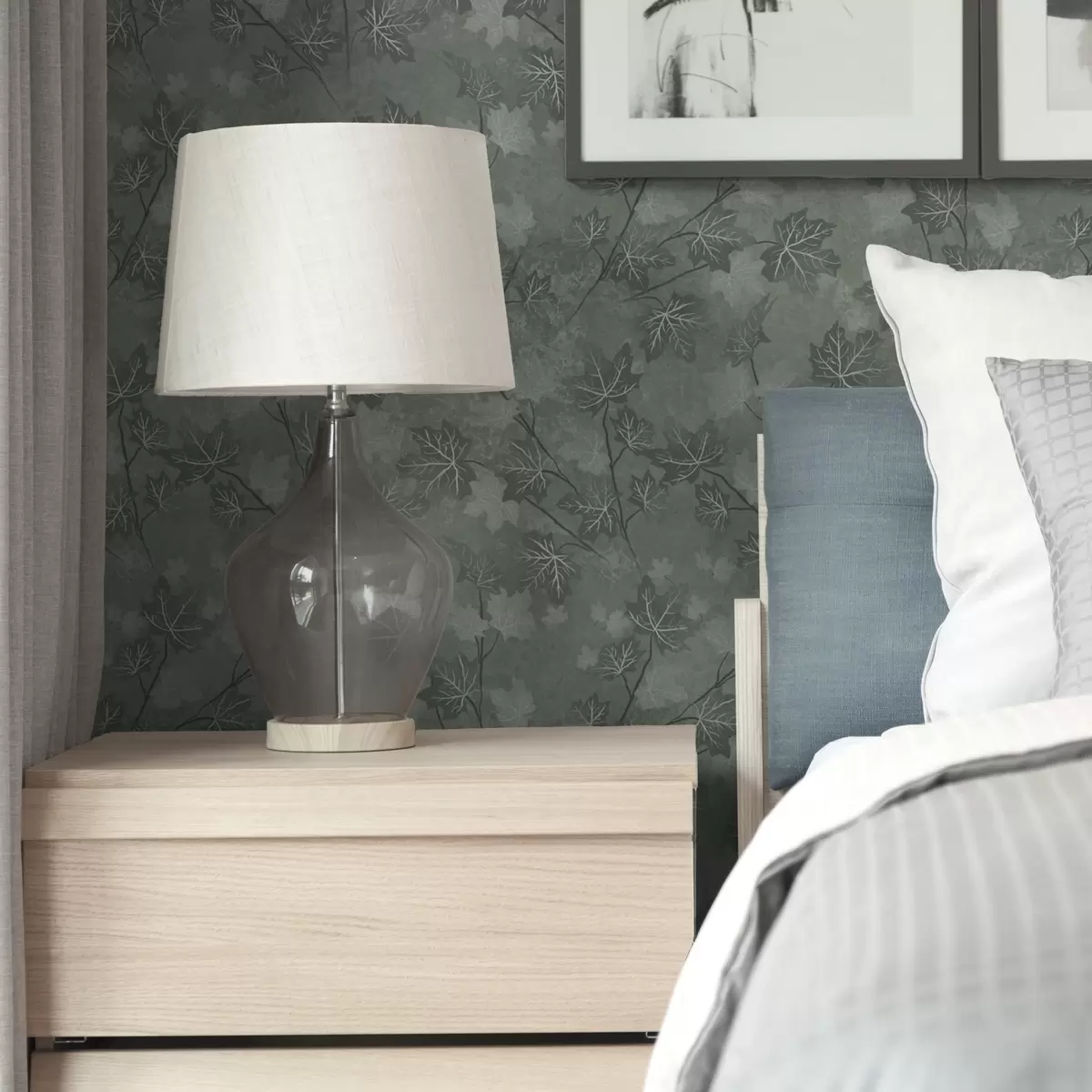 Papier peint Feuilles d'érable mates dans des tons verts doux a00464