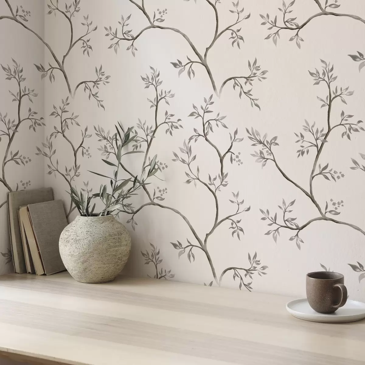 Wallpaper Delicate leafy branches on a warm cream background a00597v1