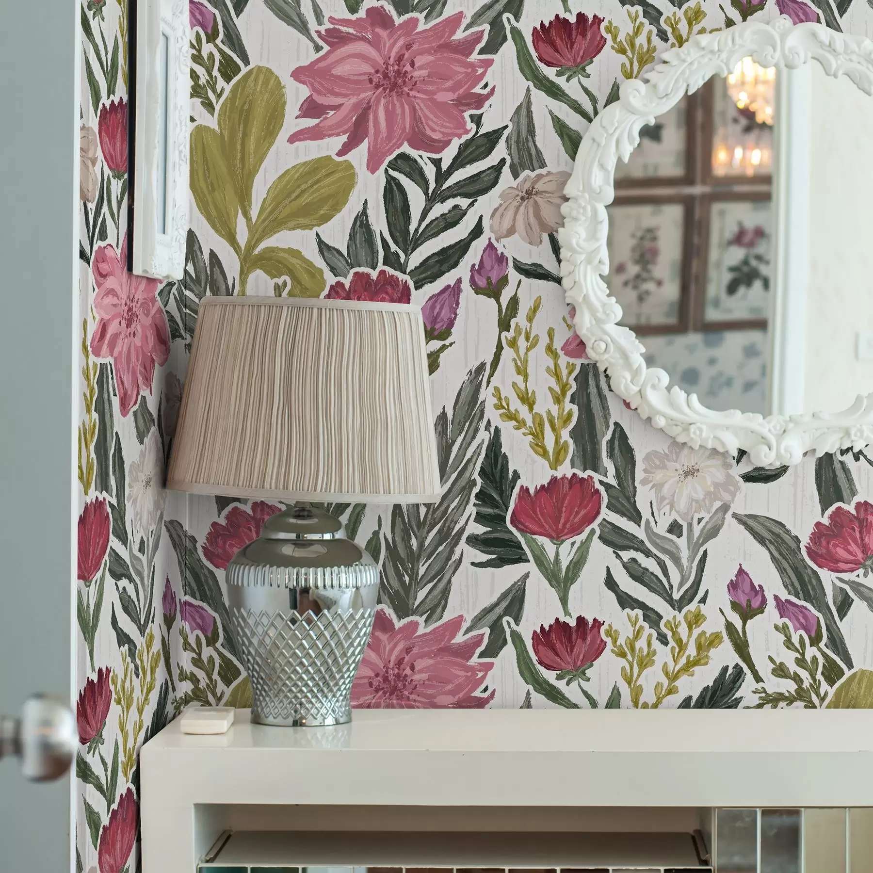 murais de parede Flores exuberantes em tons de rosa e creme sobre fundo branco, textura impasto a00629v1