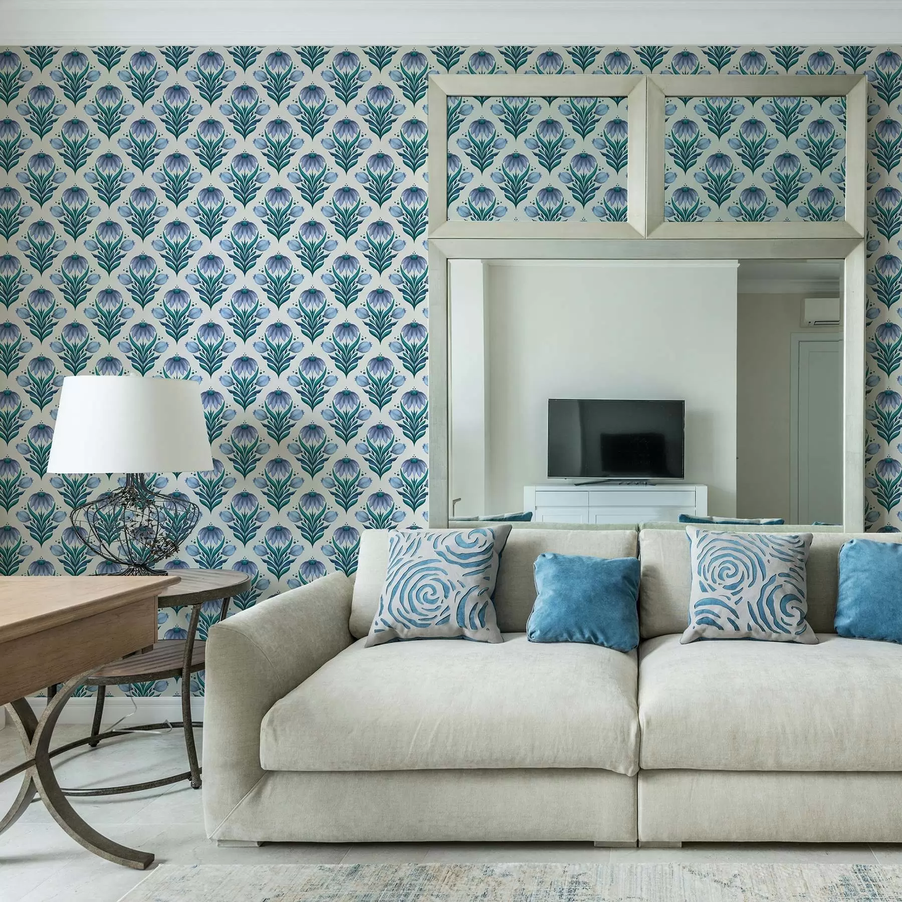 murales Adorno floral simétrico en tonos azul y blanco a00812v2