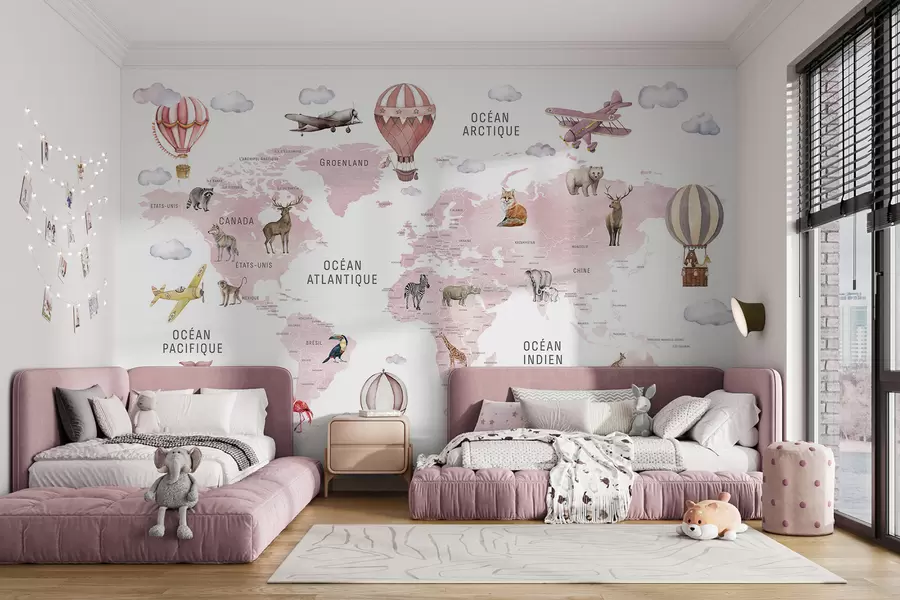 peintures murales Carte pour enfants au style aquarelle avec des animaux et des montgolfières. En français. Couleur rose. c00001frv3