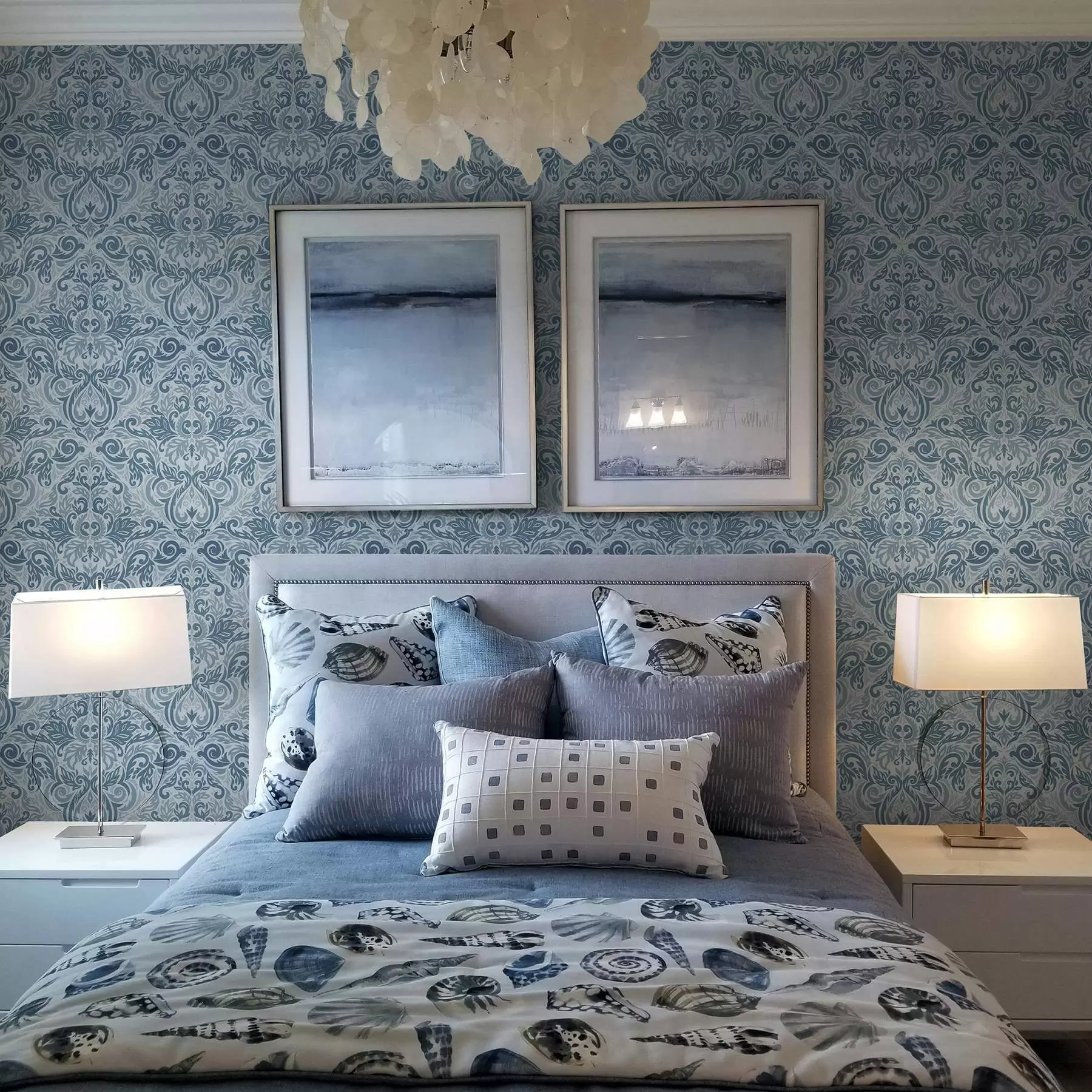 Wall Mural Photo Wallpaper Classic damask, deep blue on light blue a00826