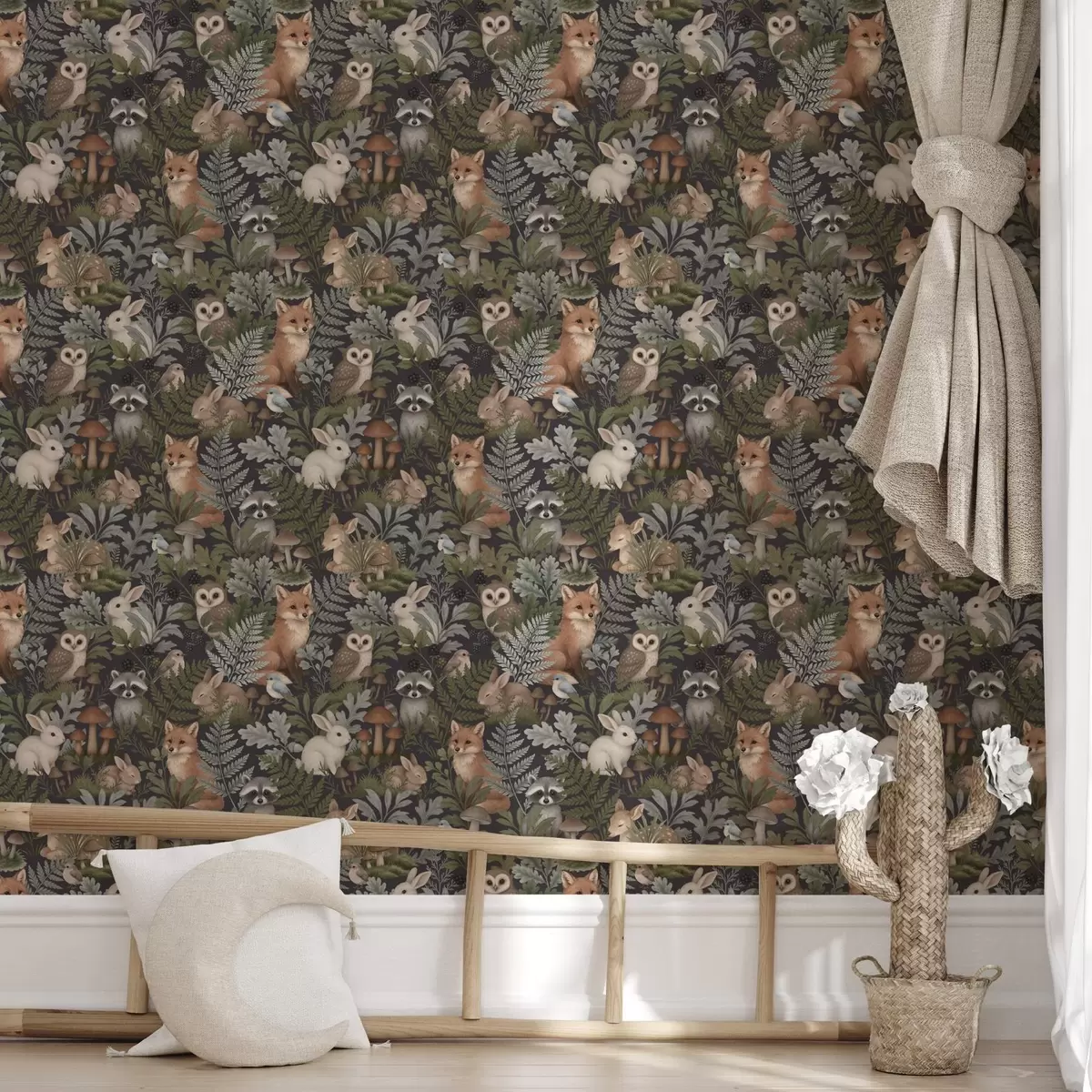 Wallpaper Woodland animals and ferns on deep charcoal a00880