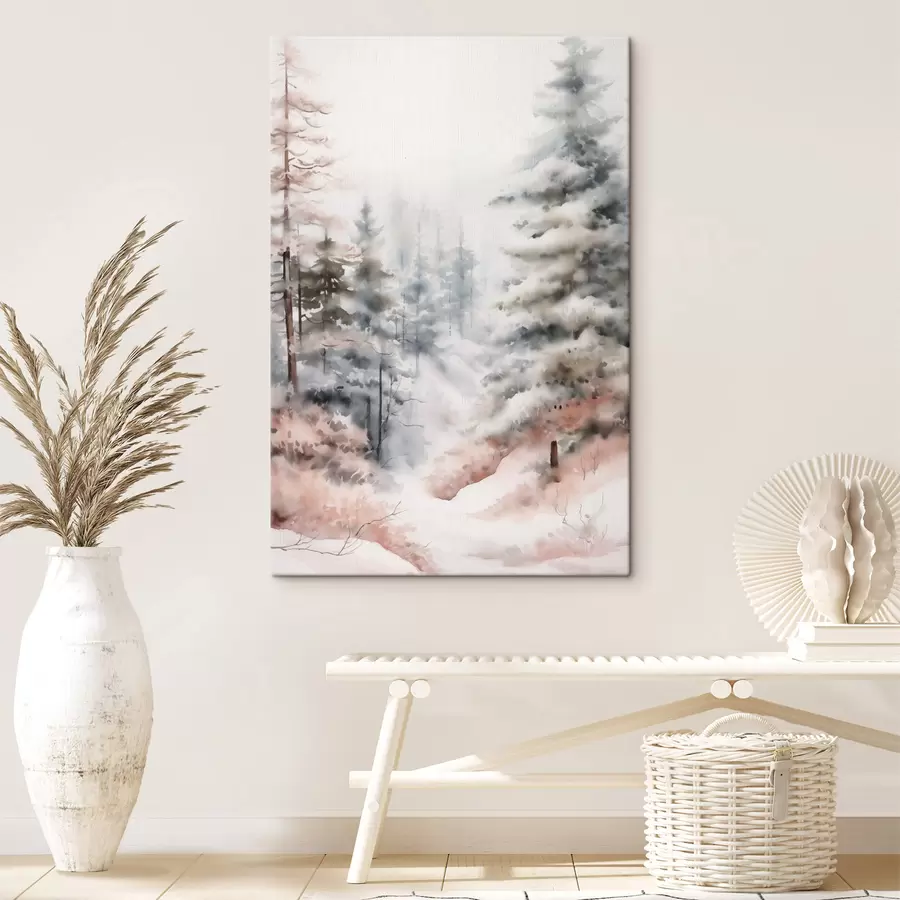 murales Altos pinos cubiertos de nieve, erguidos en un bosque brumoso, una escena invernal suave y apagada s46702