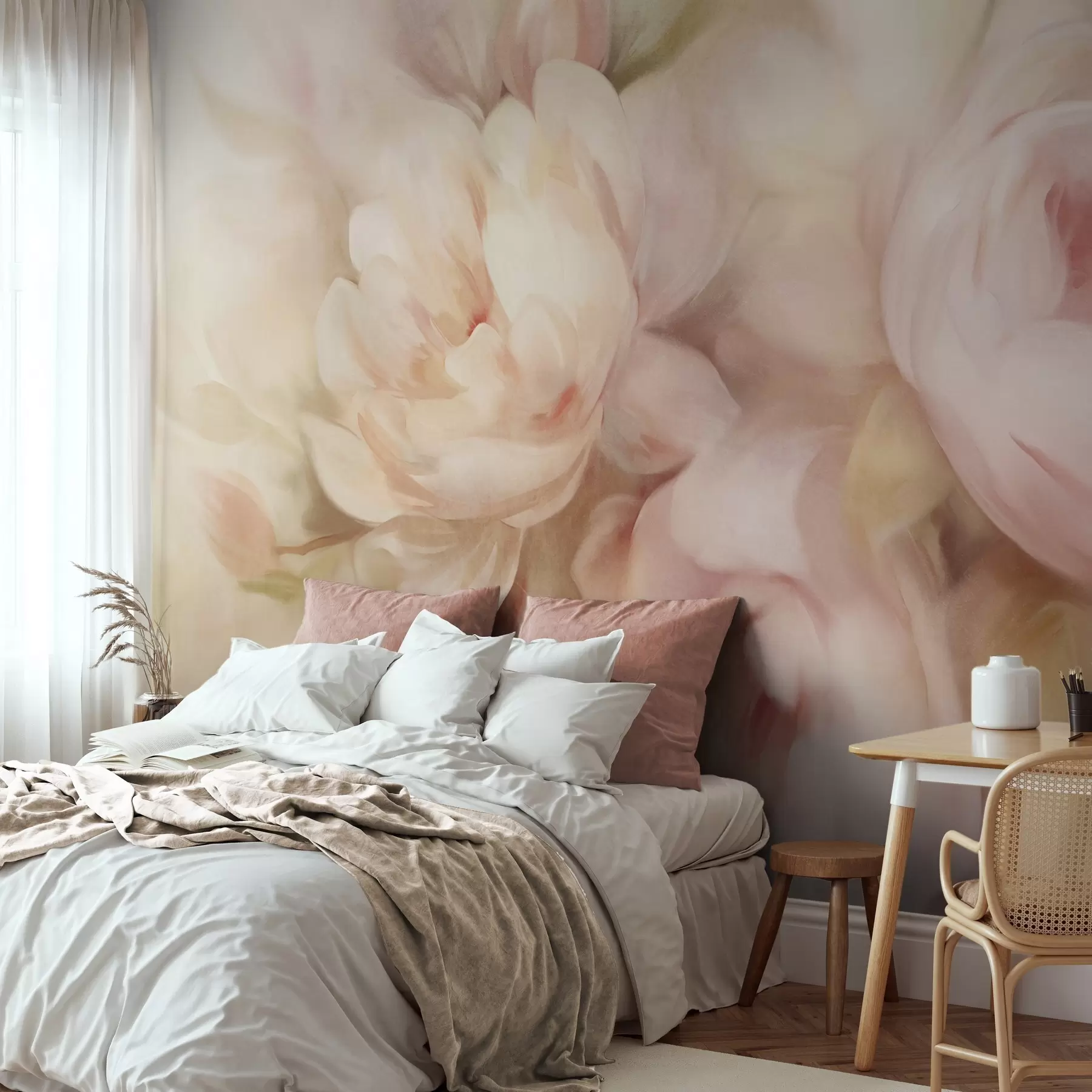 peintures murales Pivoines rose pâle et crème estompées, imitant les coups de pinceau doux et picturaux, créant un arrangement floral texturé w09556