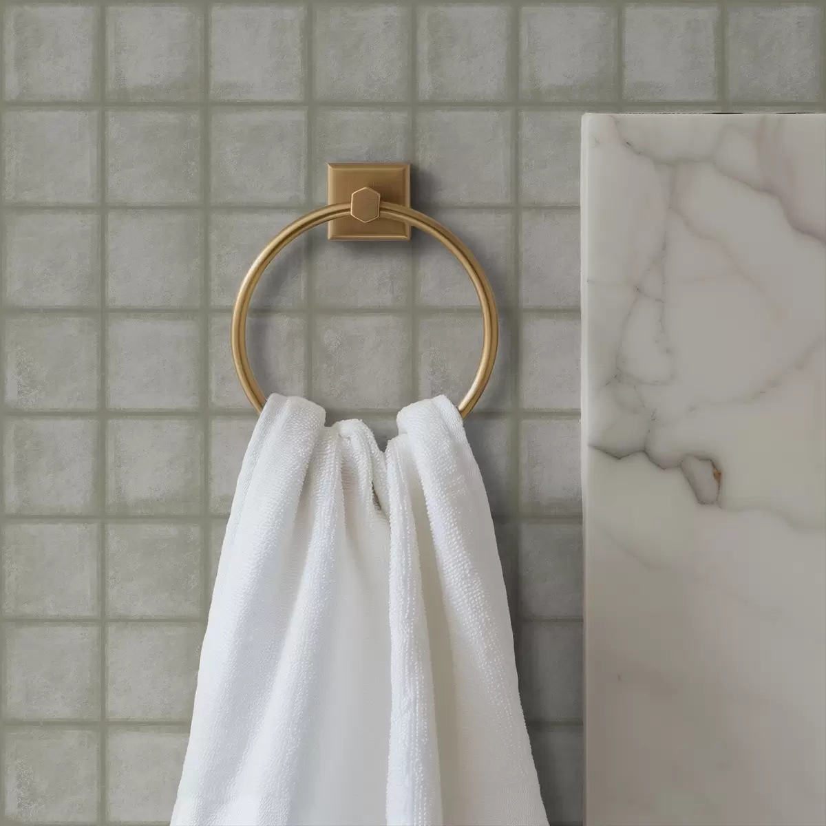 Papier peint Imitation de carreaux carrés dans une palette douce gris-vert a00988