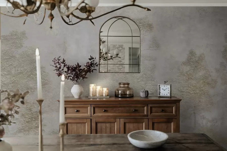 peintures murales Forêt brumeuse avec un héron blanc et une texture douce w04953