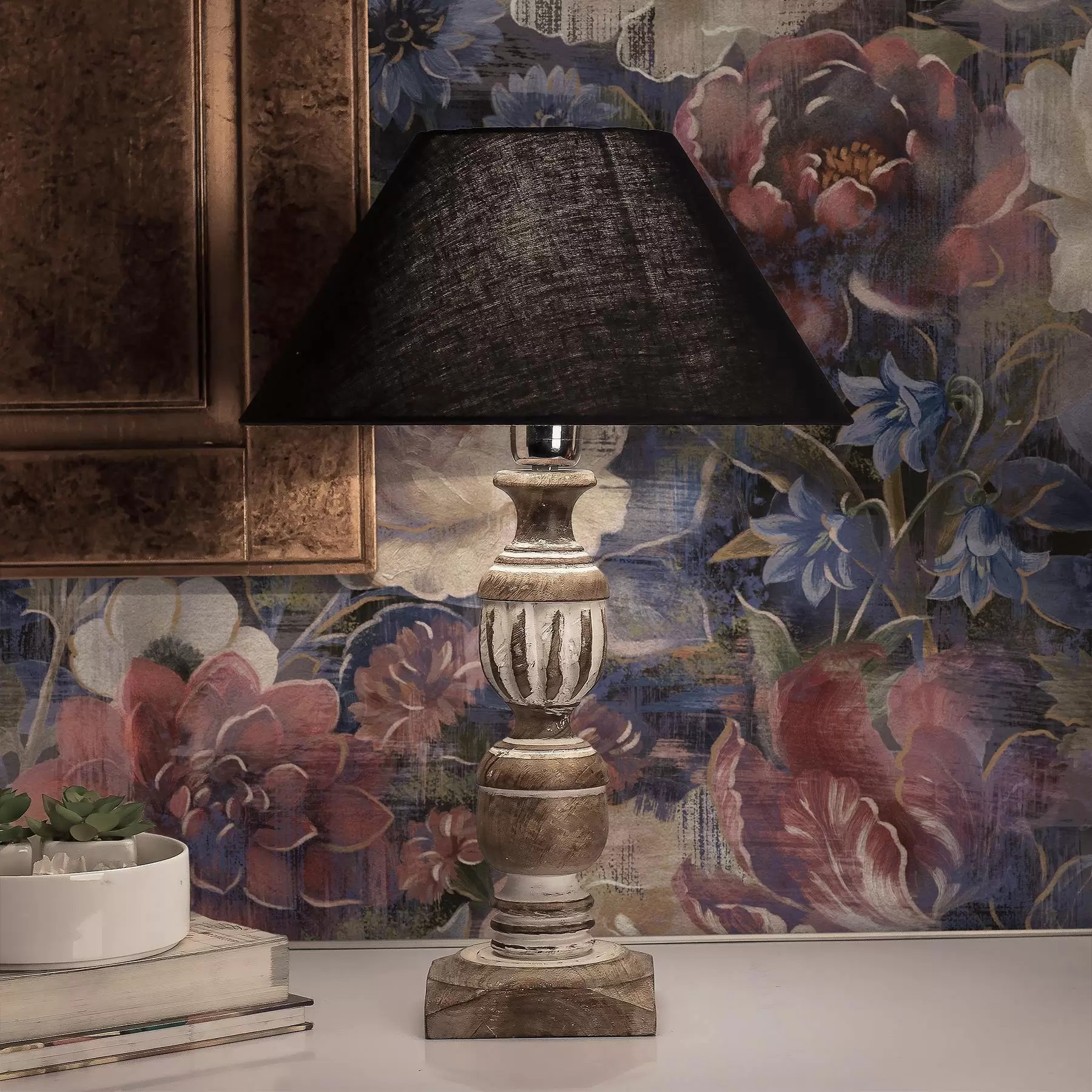 Wall Mural Photo Wallpaper Painterly bouquet of large flowers on deep indigo background a01021