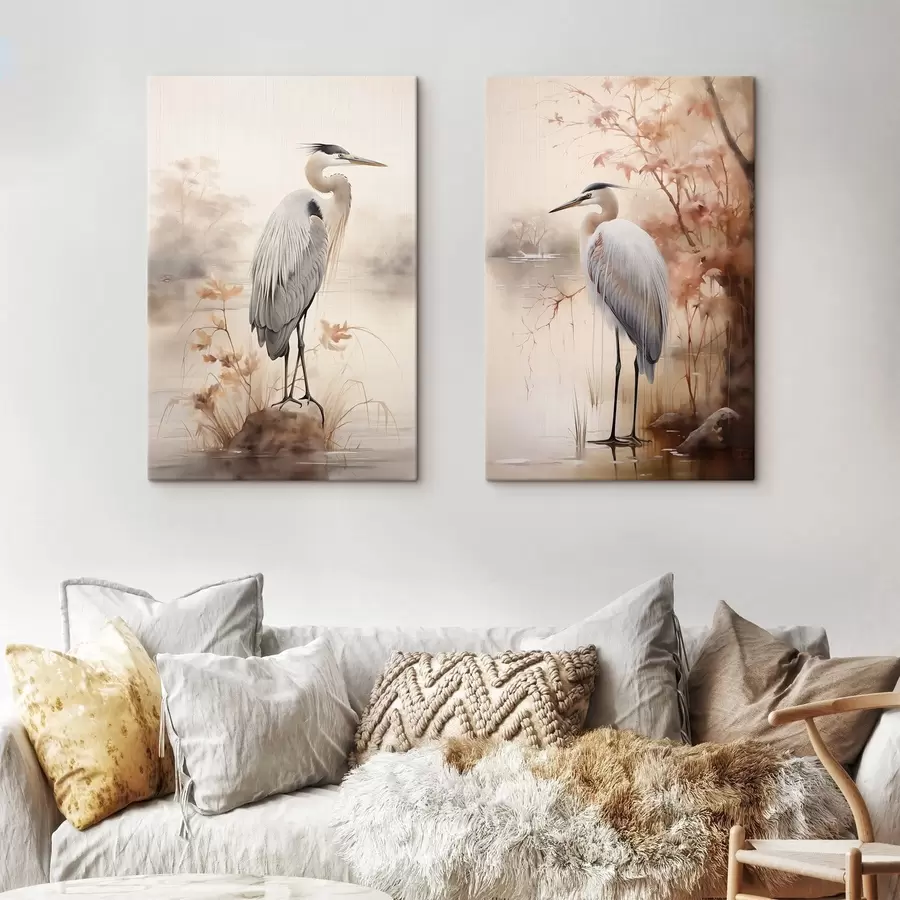 murales Una garza se posa sobre una roca en un lago con altos pastos y árboles al fondo. m01239