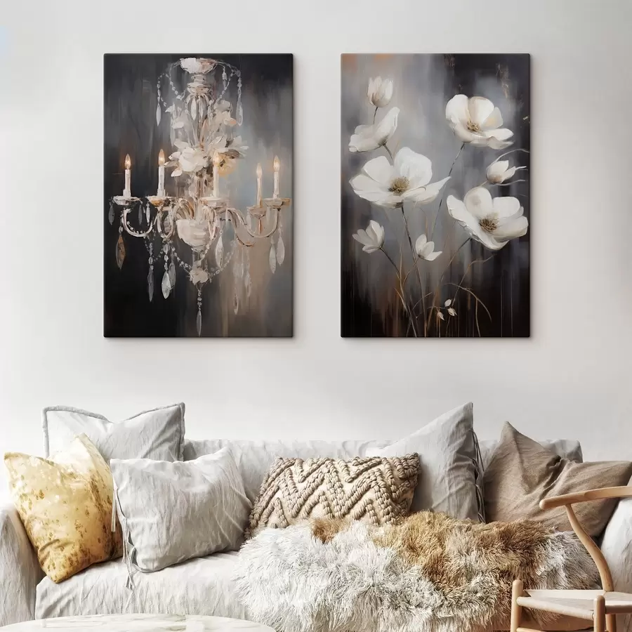 murales Lámpara de araña abstracta y ornamentada con velas encendidas y arte floral, sobre un fondo oscuro y texturizado. m30049