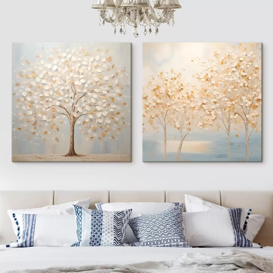 murales Una pintura con textura que representa árboles con hojas blancas y amarillas sobre un fondo azul claro m30200