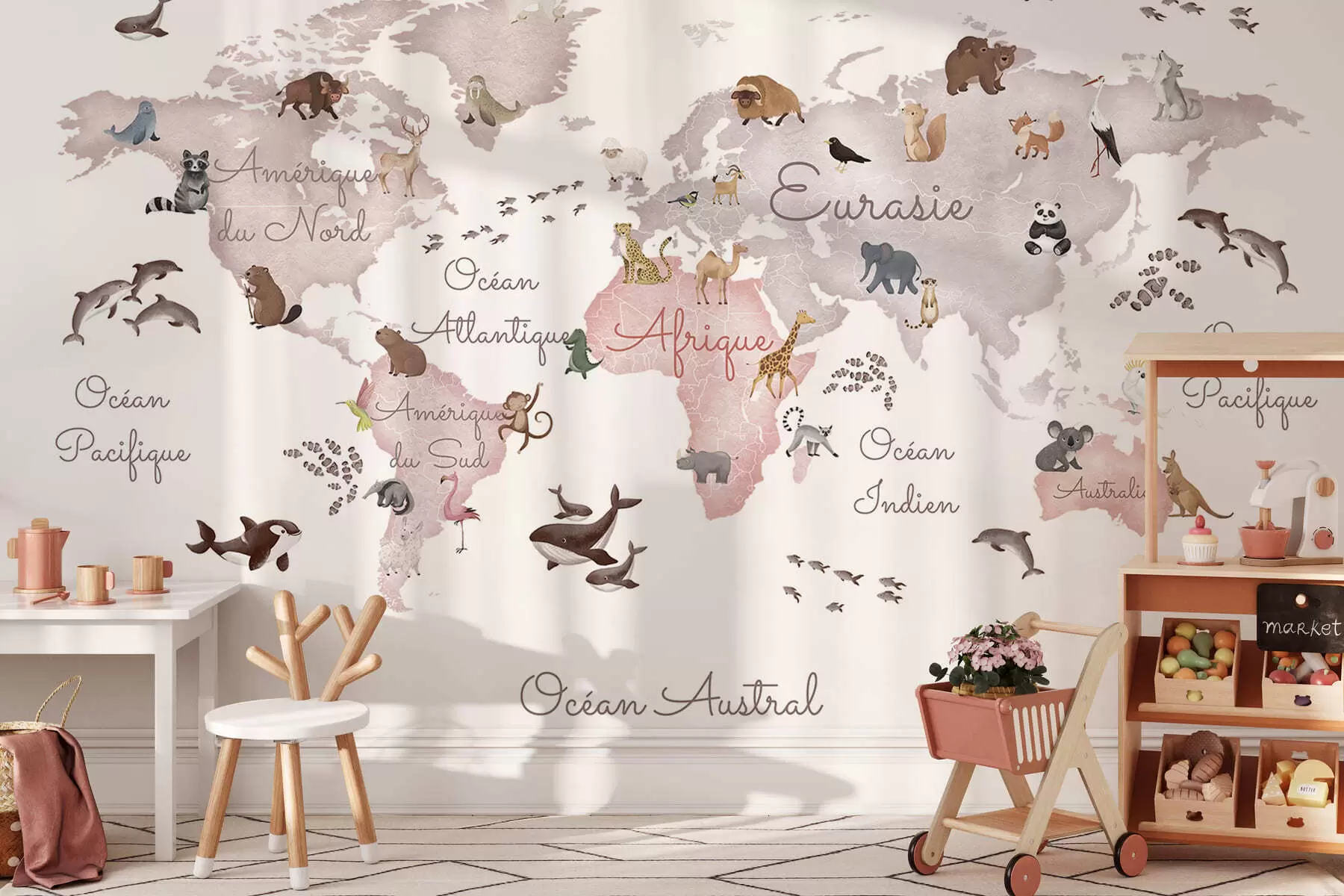 murales Un mapa en tonos beige, con un estilo de acuarela, en el que aparecen animales. Rótulos en francés c00012frv3