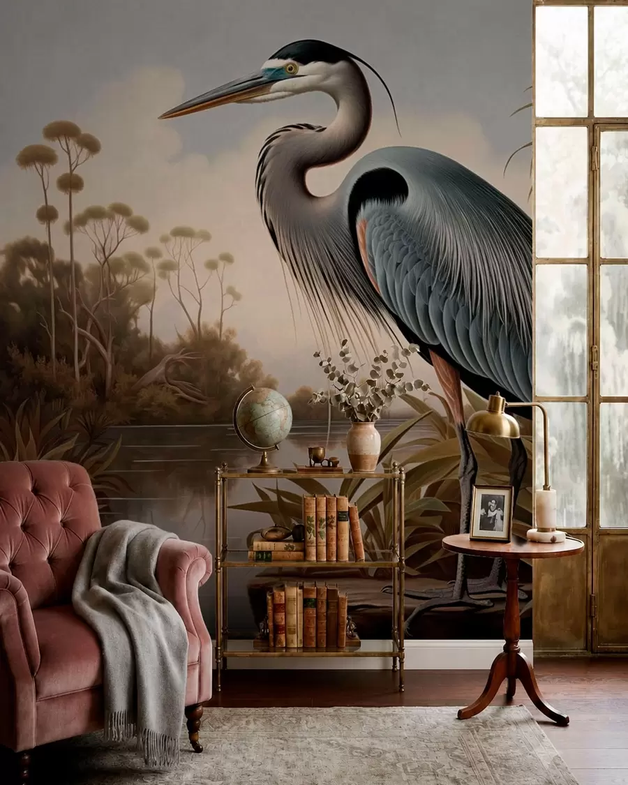 peintures murales Un héron près de l'eau, parmi les plantes du rivage w05572