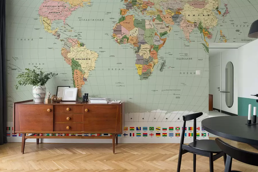 murales Un mapa político del mundo a color con banderas, en ucraniano c00004ukv1
