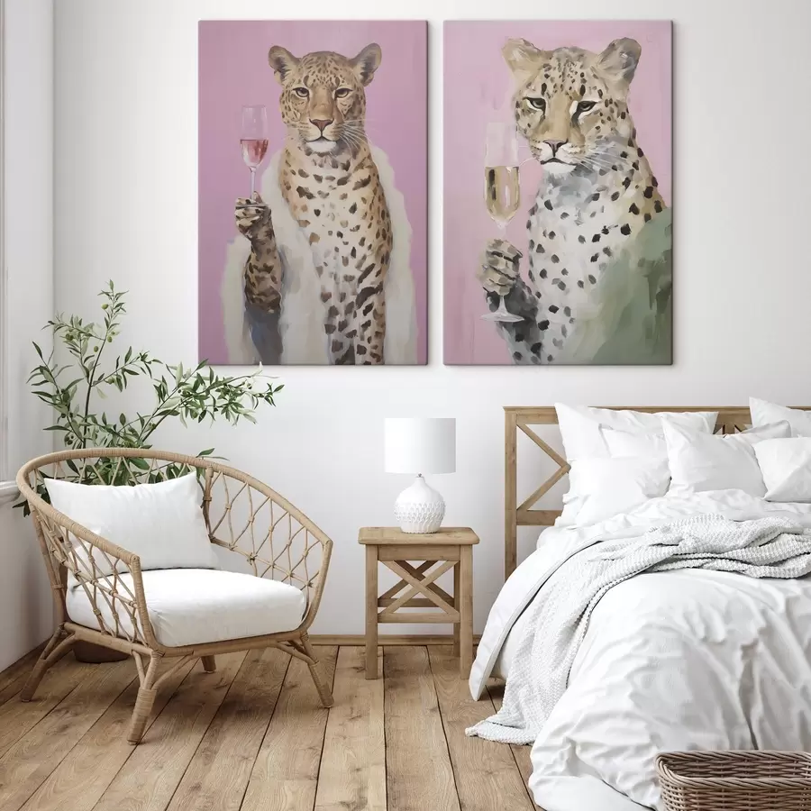 Wall Mural Photo Wallpaper Leopard with a glass imitation painting m30596