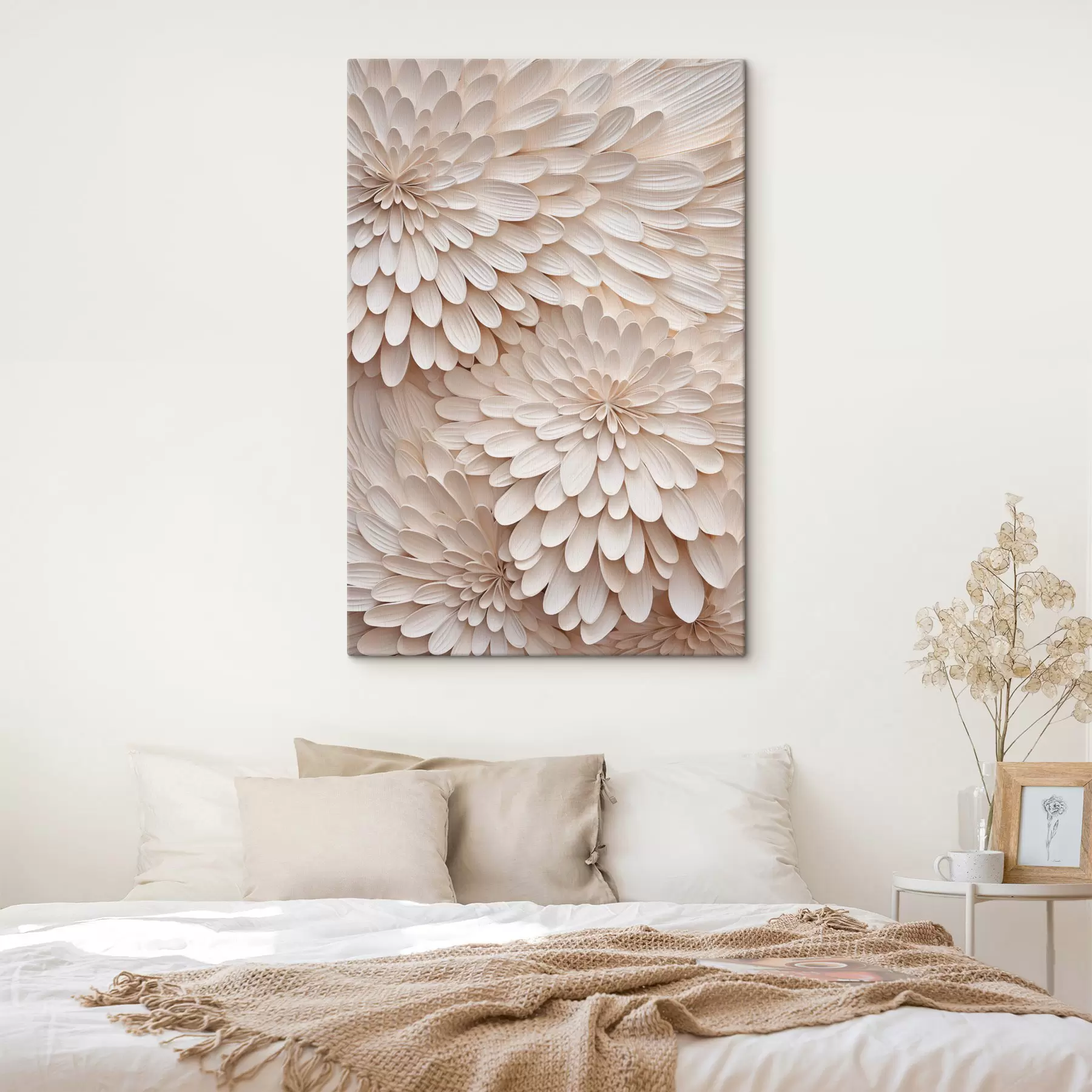 murales Pétalos superpuestos de color crema que forman figuras florales abstractas; obra de arte con textura s49769