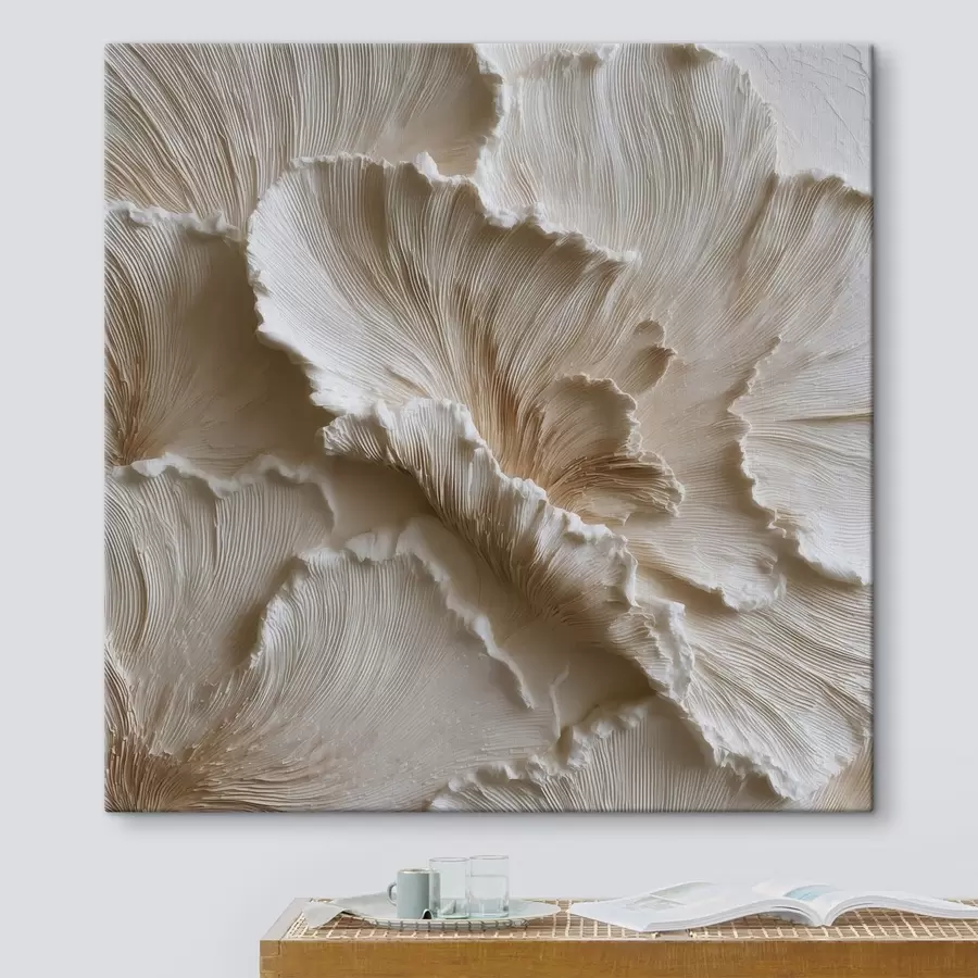 murales Composición volumétrica con pétalos texturizados en tonos blancos y crema s49706