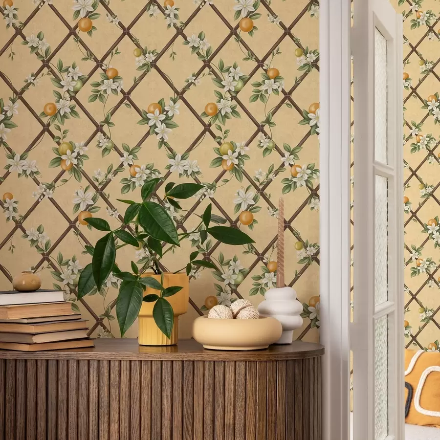 peintures murales Des fleurs et des agrumes sur un fond crème, avec un motif en treillis a01261v2