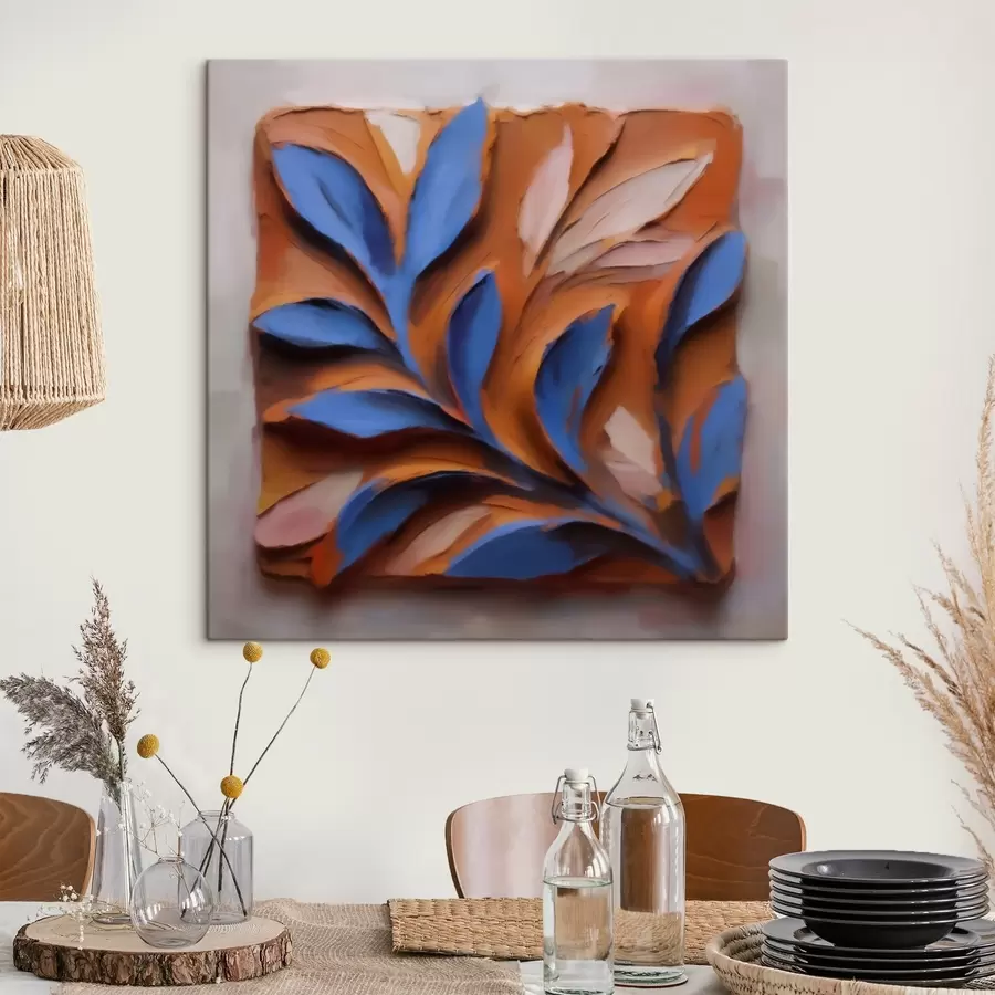 murales Una composición botánica tridimensional con hojas azules sobre un fondo de terracota, realizada con la técnica del impasto. s50018