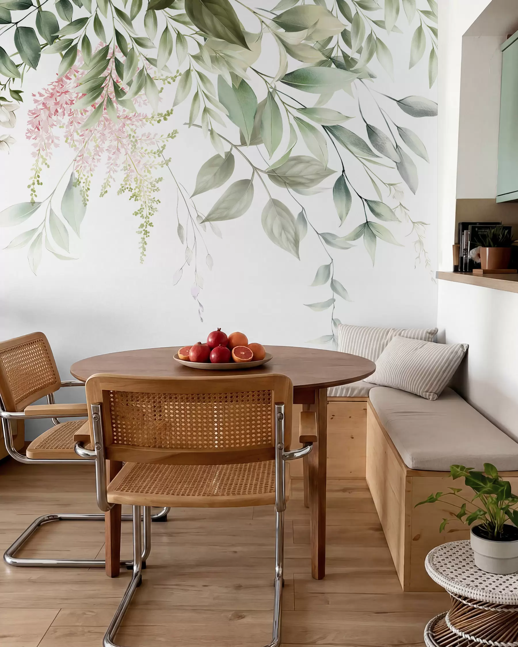 Wall Mural Photo Wallpaper Foliage with pink flowers u95923
