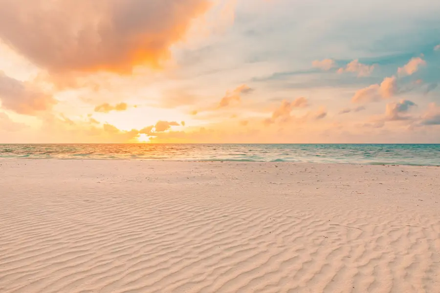 peintures murales Plage de sable blanc, mer et vagues u97894
